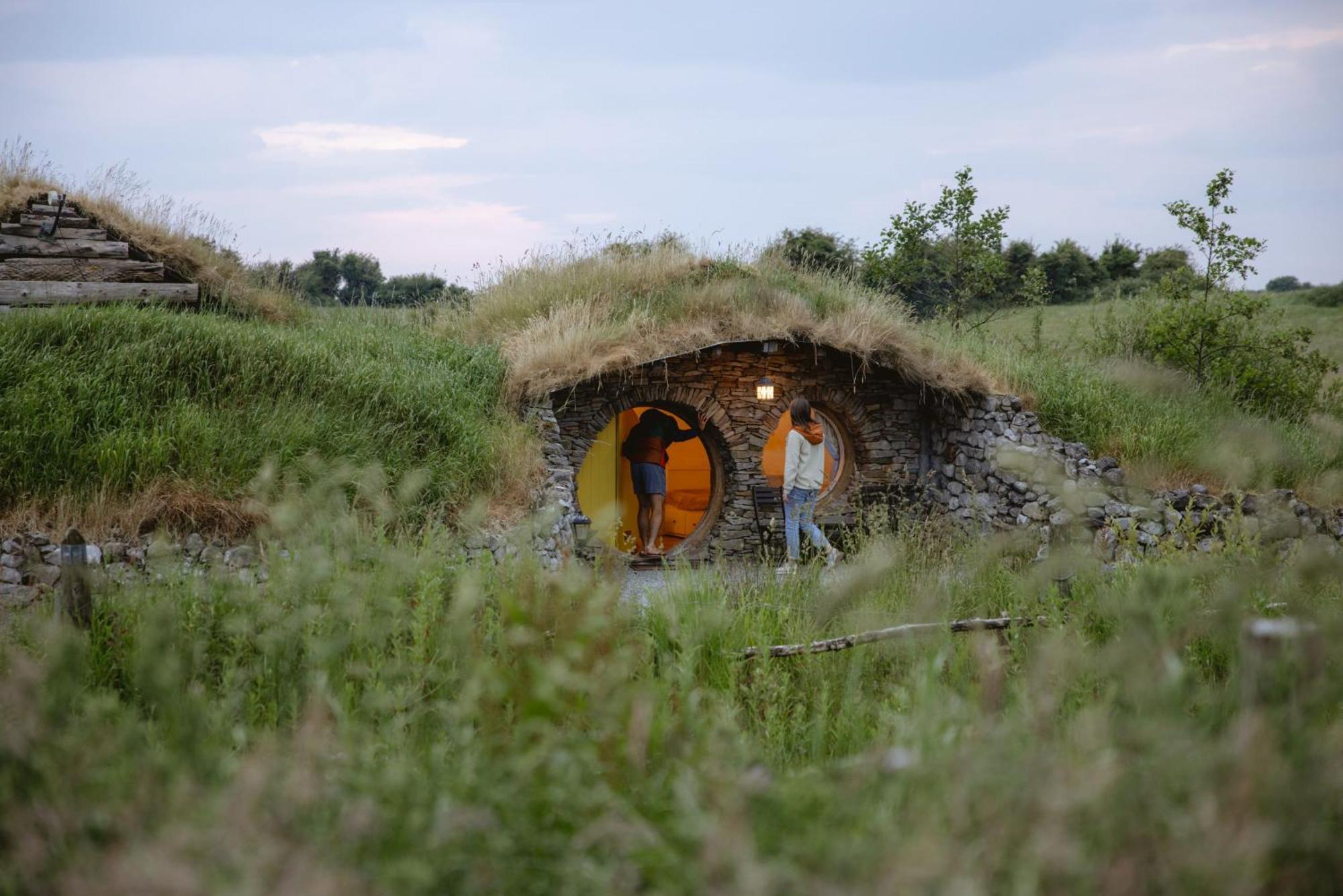 Mayo Glamping Castlebar Eksteriør bilde